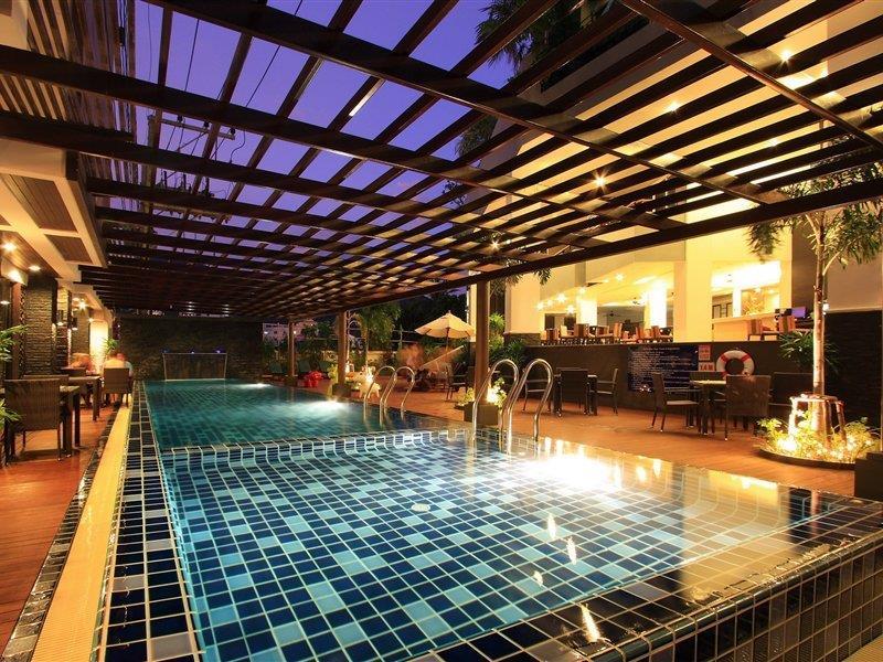 Baramee Hip Hotel Phuket Eksteriør bilde